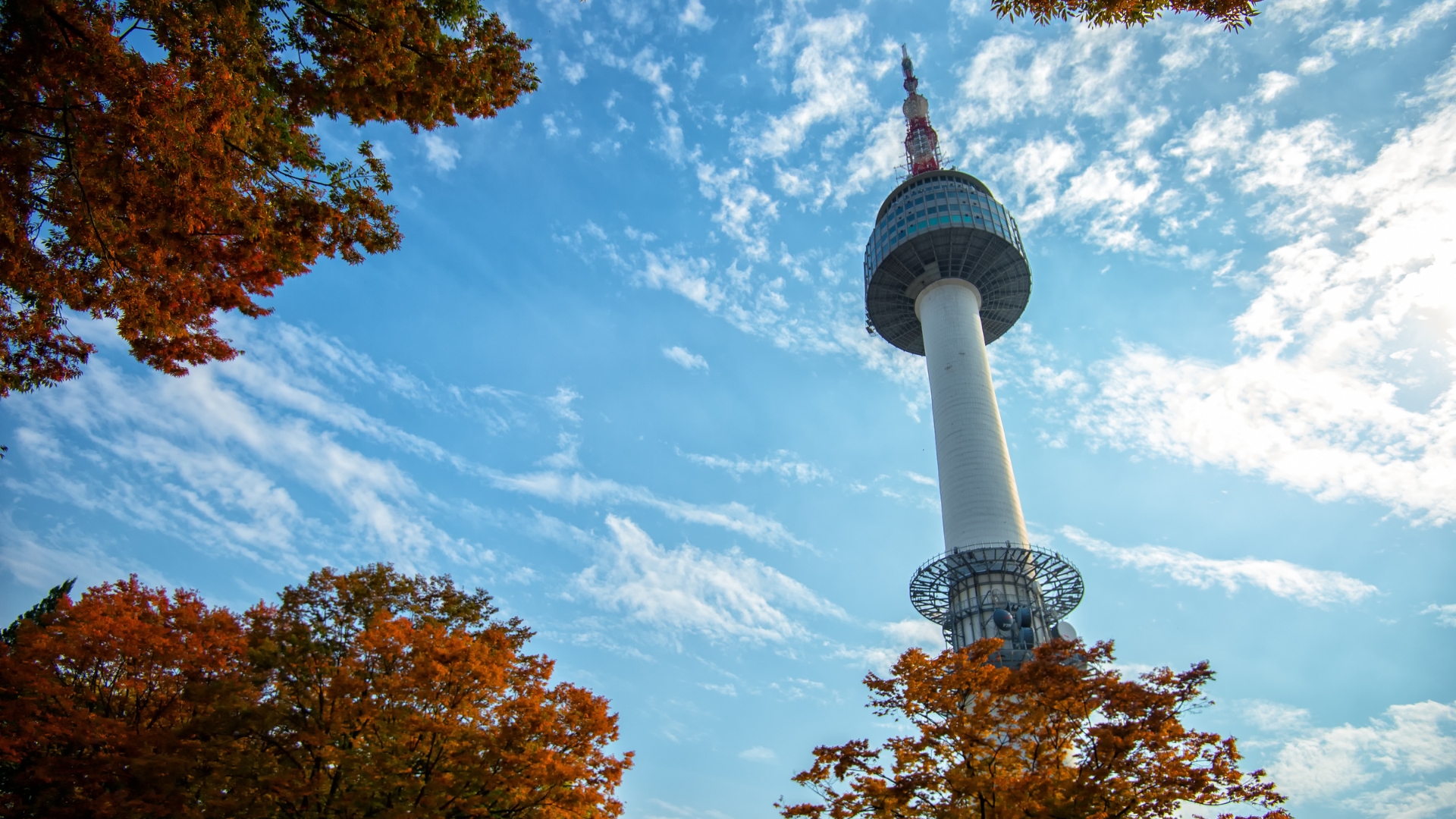 N_Seoul_Tower_2_Seoul_South_Korea.jpg