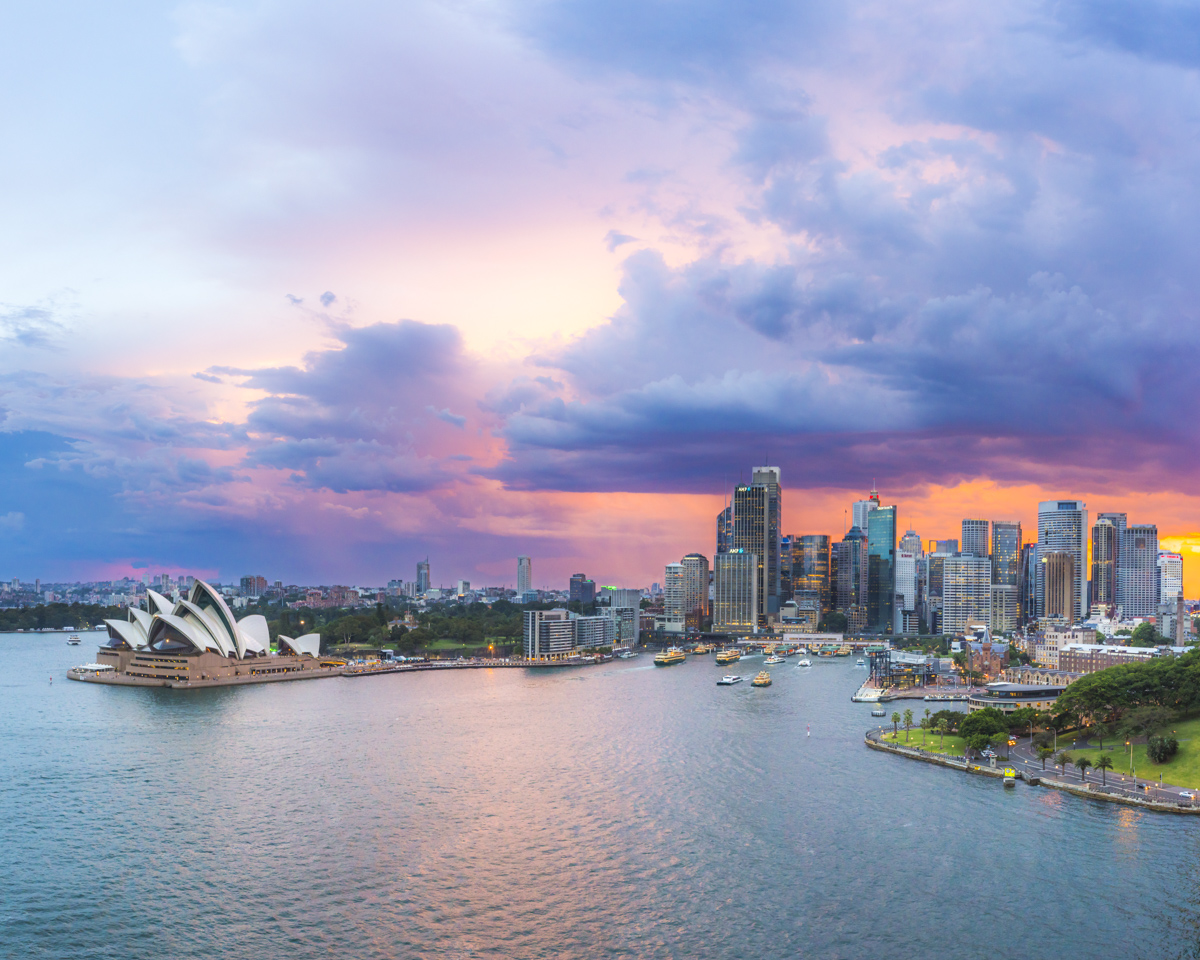 Sydney_skyline_Sydney_Australia.jpg