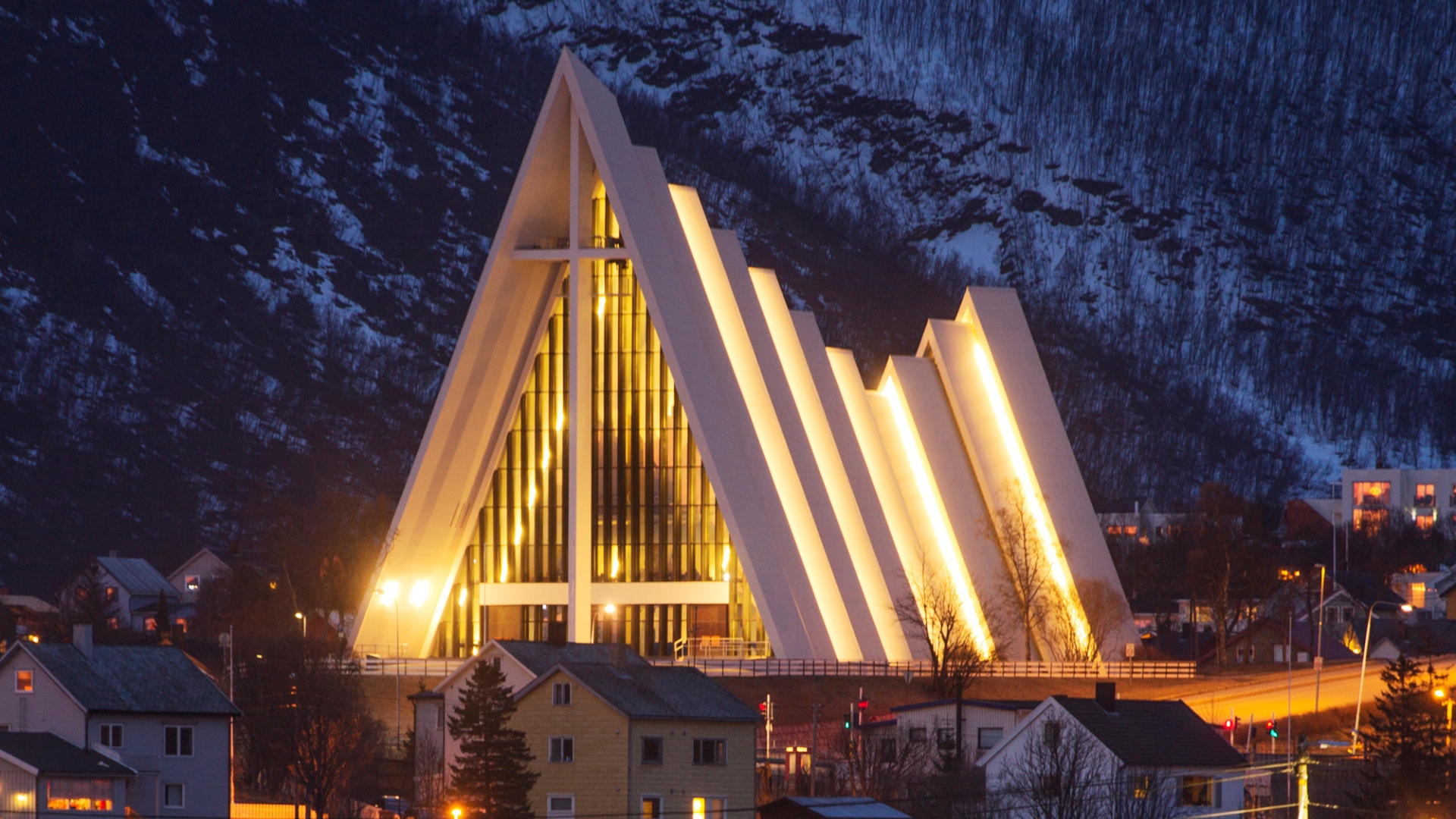 Arctic_Cathedral_2_Tromso_Norway.jpg