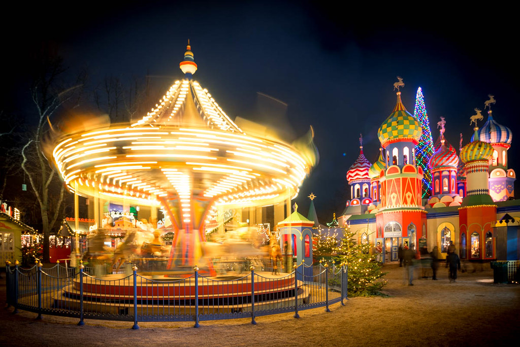 Tivoli_Gardens_Denmark.jpg