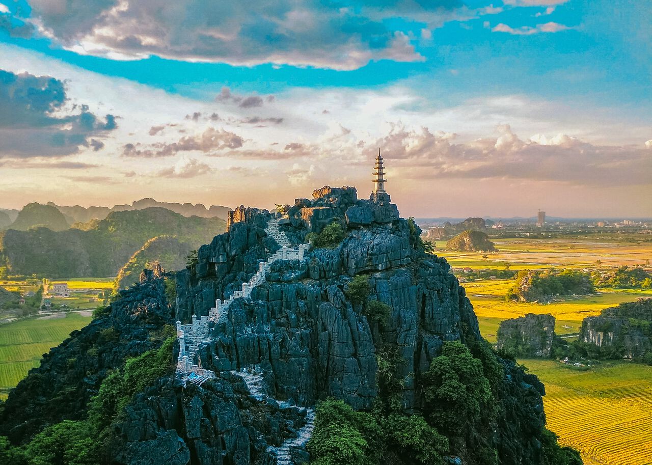 ninh-binh-vietnam.jpeg