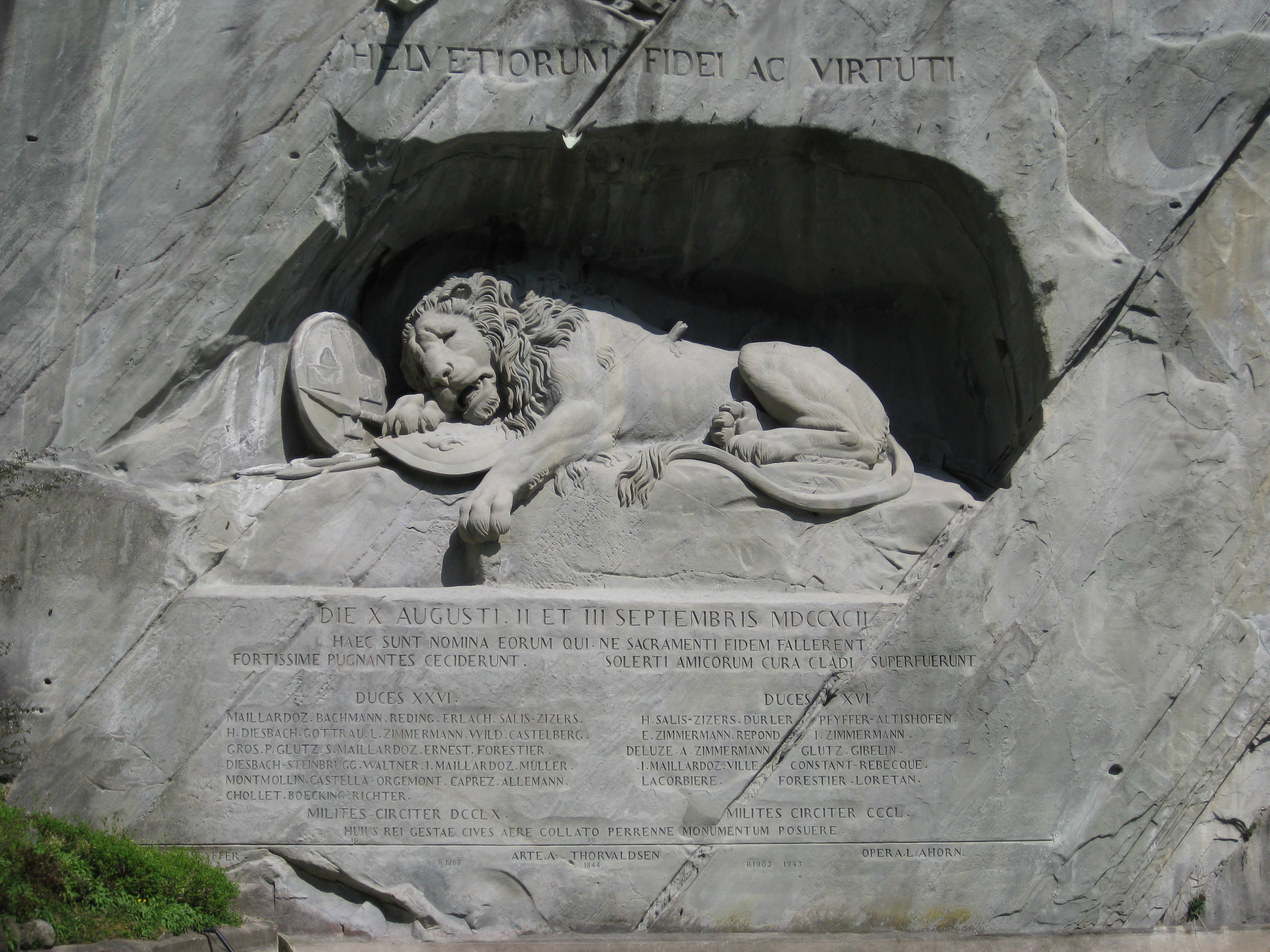 Lion_Monument.jpeg