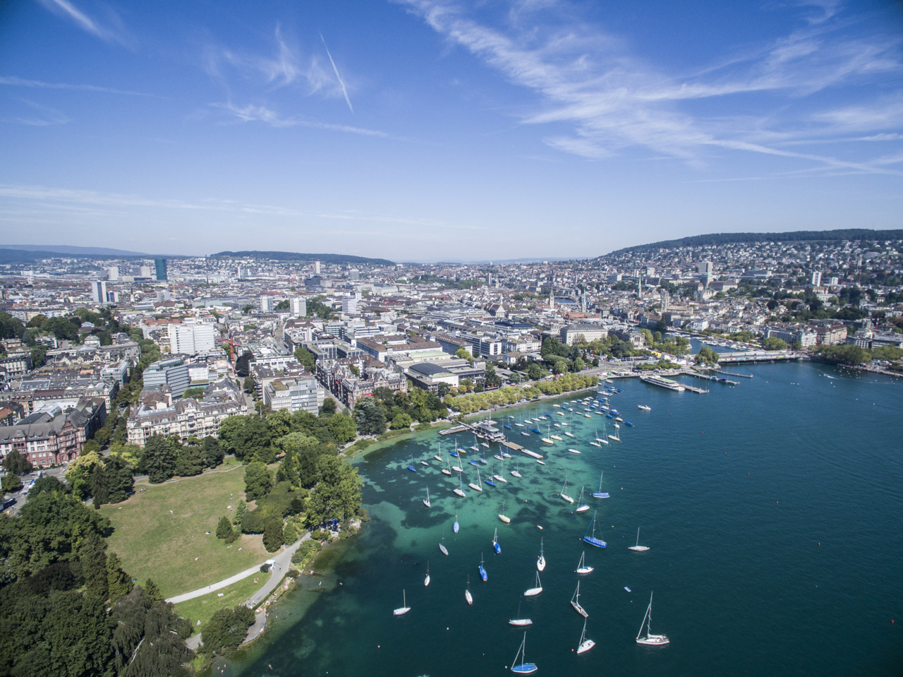 Zurich_lake_1.jpeg